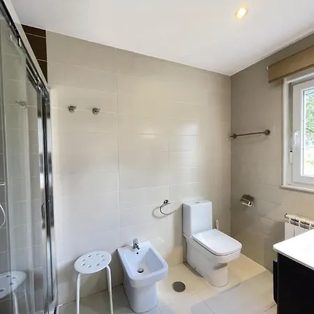 بيت للعطل Casa Con Jardín, Al Lado De Playas ثي