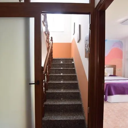 بيت للعطل Casa Con Jardín, Al Lado De Playas ثي