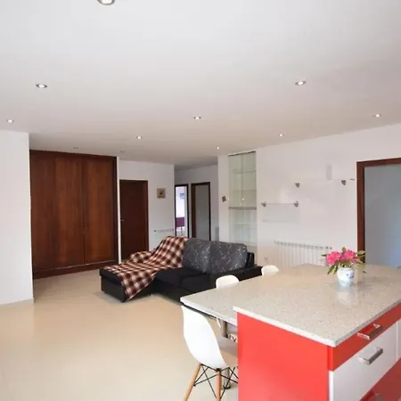 Casa Con Jardín, Al Lado De Playas