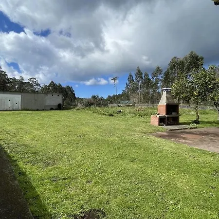 Casa Con Jardín, Al Lado De Playas